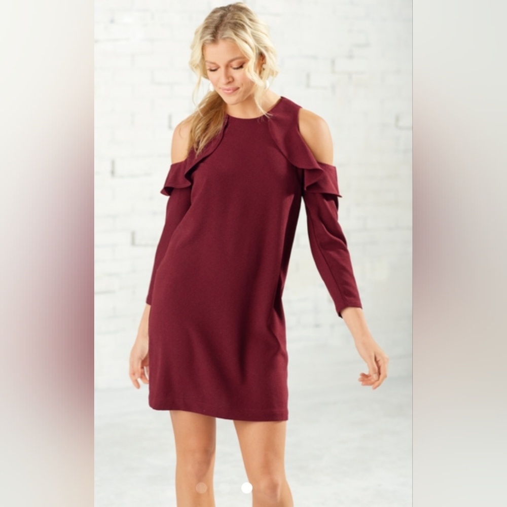 Mudpie Women's Aria Cold Shoulder Ruffle Dress Size Small